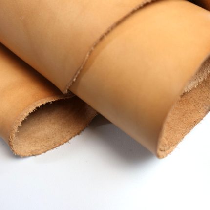 Vegetable Vachetta Leather Belly VTB001 0.80–1.00m² Natural Light Tanned