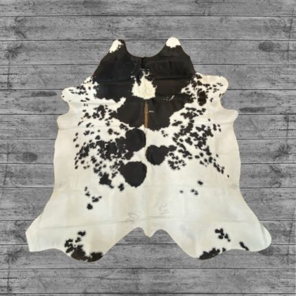 Hair-On Cowhide Rug Black & White CHR1001