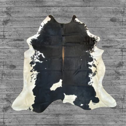 Hair-On Cowhide Rug Black & White
