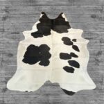 Hair-On Cowhide Rug Black & White CHR1021