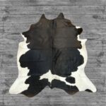 Hair-On Cowhide Rug Dark Brown & White CHR1024