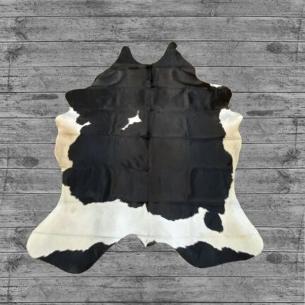 Hair-On Cowhide Rug Black & White