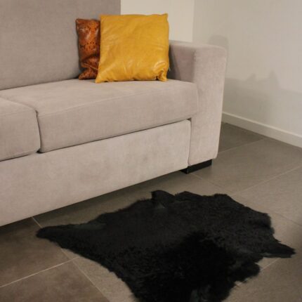 Black Lambskin Shearling Hide For Rugs & Decoration