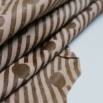 Ponyskin Δέρμα Γκρι Πουά με Ρίγα PO5945