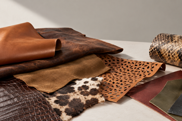 Leather Trends: Οι υφές και οι επιφάνειες δέρματος που ξεχωρίζουν